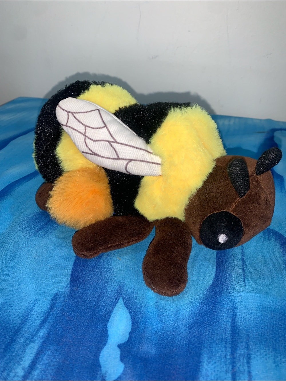 Wild Republic Plush Bee Small Toy - Yellow and Black